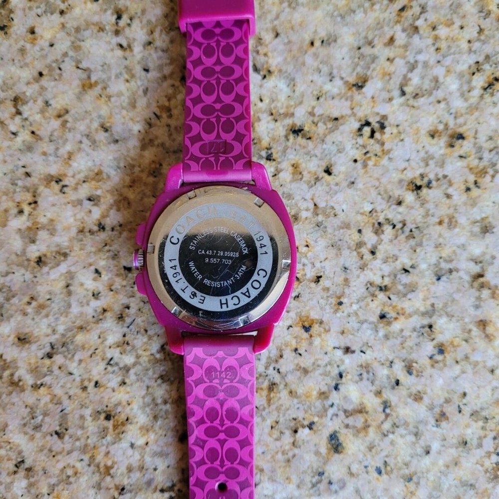 COACH Boyfriend Womens Watch Silicone / Rubber Band BERRY - Picture 6 of 6